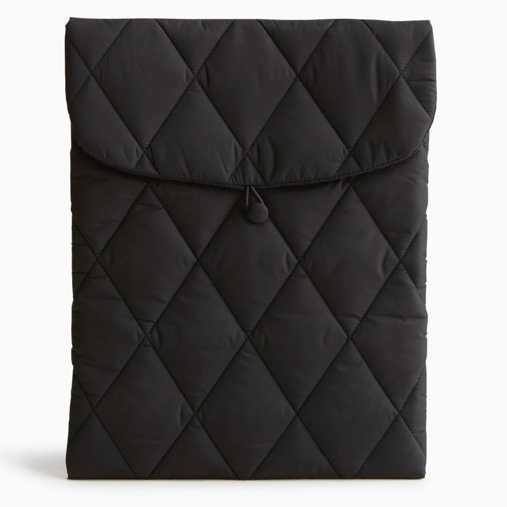 NWT Vera Bradley Small Quilted Envelope Tech Sleeve- black recycled material